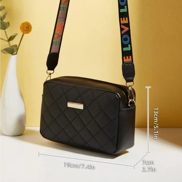 NWOT BLACK  Quilted w/ Multicolor LOVE Strap Purse Small/Med Bag - Picture 2 of 7